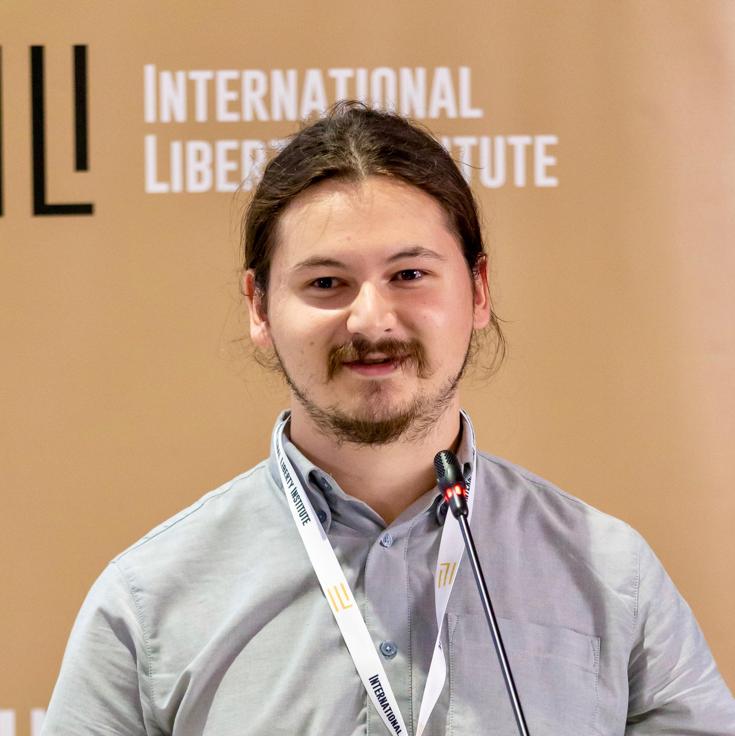 Аділь Абдураманов