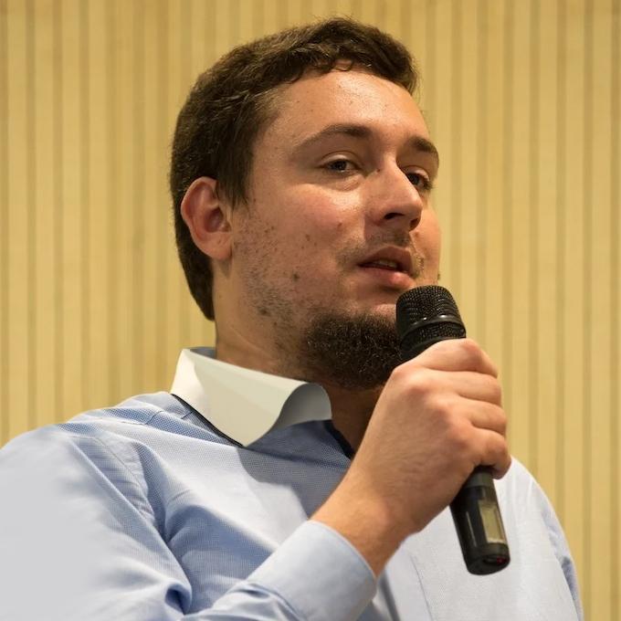 Кирило Каштанов